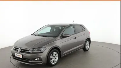 Usata VW Polo Comfortline 95 CV (69 kW) 2019 Grigio Utilitaria