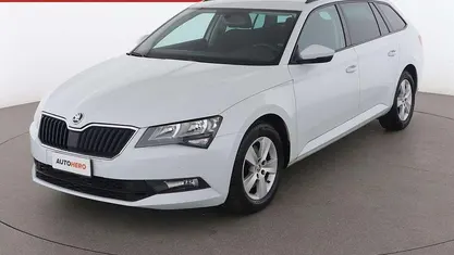 Usata Skoda Superb Active 150 CV (110 kW) 2016 Station wagon