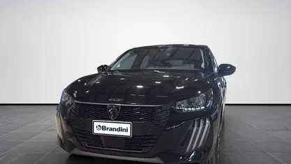 Usata Peugeot 208 Allure 101 CV (74 kW) 2025 Utilitaria