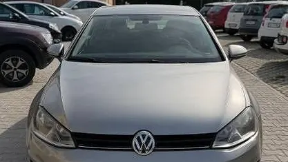 Usata VW Golf VII Highline 105 CV (77 kW) 2013 Berlina