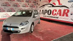Grigio Usata 2015 Fiat Punto Lounge Due volumi | 3490 € (Ottimo prezzo)