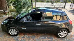 Usata 2011 Renault Clio II Dynamique Tre volumi | 1999 € (Super prezzo)