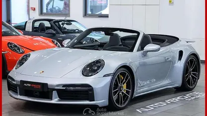 Usata Porsche 911 650 CV (478 kW) 2021 Cabrio