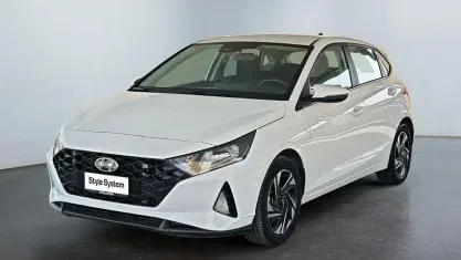 Usata Hyundai i20 101 CV (74 kW) 2021 Bianco Utilitaria