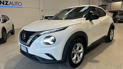 Usata Nissan Juke N-Connecta 114 CV (83 kW) 2021 Bianco SUV