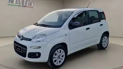 Usata Fiat Panda Easy 84 CV (61 kW) 2016 Bianco Utilitaria