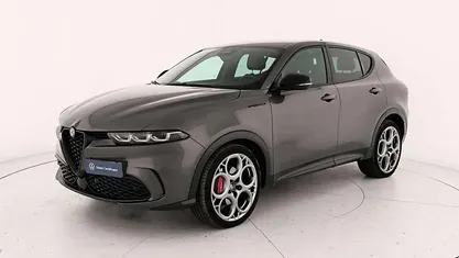 Grigio scuro met. Usata 2023 Alfa Romeo Tonale Edizione Speciale SUV | 23.900 € (Ottimo prezzo)