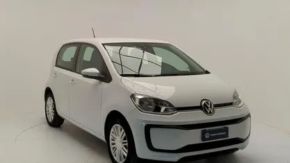 Usata VW up! Move 68 CV (50 kW) 2023 Pure white Utilitaria