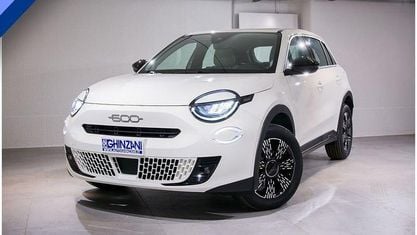 Neu Fiat 600 Icon 101 PS (74 kW) 2026 Weiß SUV