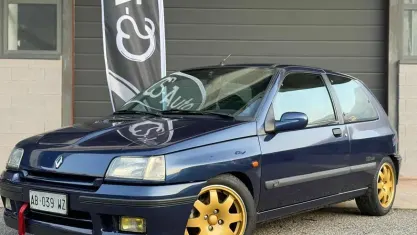 Usata Renault Clio 147 CV (108 kW) 1995 Blu Utilitaria