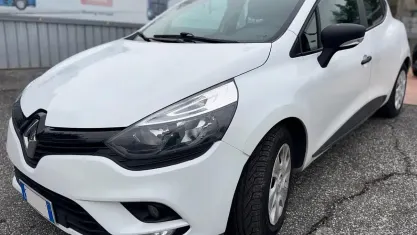Usata Renault Clio IV Business 73 CV (53 kW) 2018 Bianco Furgone