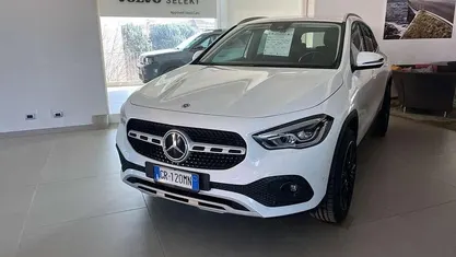 Usata Mercedes GLA180 Business 136 CV (100 kW) 2023 SUV