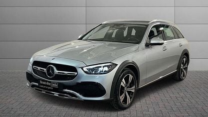 Käytetty Mercedes 220 Premium 200 HP (147 kW) 2023 Farmari