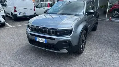 Usata Jeep Avenger Summit 101 CV (74 kW) 2025 Grigio SUV