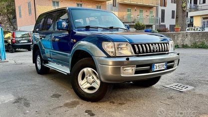 Usata Toyota Land Cruiser 163 CV (119 kW) 2002 Blu/azzurro SUV