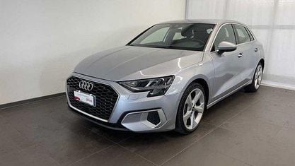 Begagnad Audi A3 Sportback Advanced 150 HK (110 kW) 2021 Silver Halvkombi