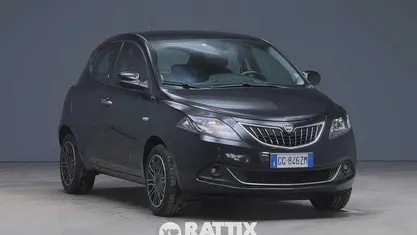Usata 2021 Lancia Ypsilon Gold Due volumi | 12.332 € (Buon prezzo)