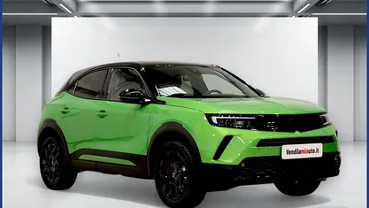 Verde Usata 2024 Opel Mokka SUV | 18.900 € (Buon prezzo)