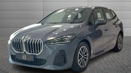 Usata BMW 218 Active Tourer M Sport 150 CV (110 kW) 2023 Storm bay metallizzato Monovolume