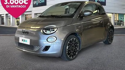 Usata Fiat 500e La Prima 86 kW (118 CV) 2022 Berlina