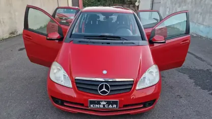 Usata Mercedes A180 Avantgarde 109 CV (80 kW) 2010 Rosso Berlina