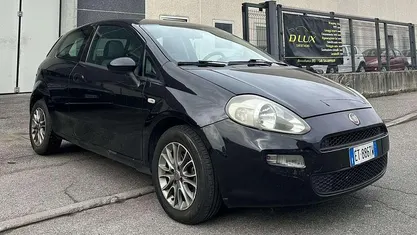Usata Fiat Punto 75 CV (55 kW) 2014 Nero Utilitaria