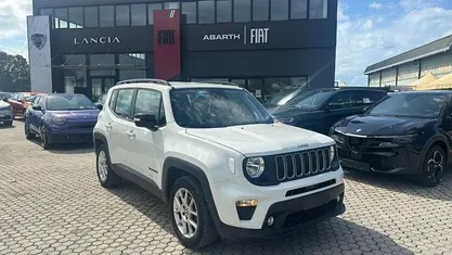 Bianco Usata 2024 Jeep Renegade Limited SUV | 20.800 € (Buon prezzo)