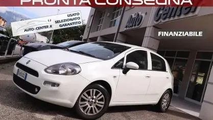 Usata Fiat Punto Lounge 75 CV (55 kW) 2015 Nero Utilitaria