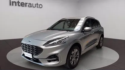 Usata Ford Kuga ST-Line X 225 CV (165 kW) 2021 Solar silver SUV