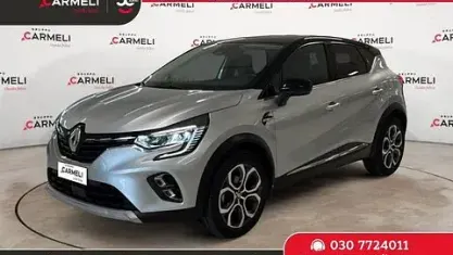Usata Renault Captur Techno 91 CV (66 kW) 2023 Grigio SUV