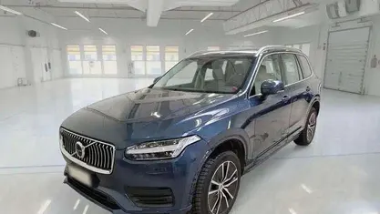 Usata 2021 Volvo XC90 Momentum SUV | 41.890 € (Buon prezzo)