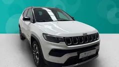 Bianco tetto nero Usata 2021 Jeep Compass Limited SUV | 22.900 € (Buon prezzo)