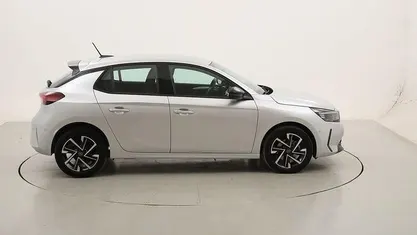 Usata Opel Corsa 101 CV (74 kW) 2025 Utilitaria