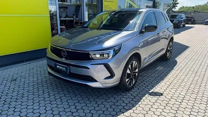 Grigio Usata 2022 Opel Grandland X SUV | 19.400 € (Buon prezzo)