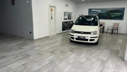 Usata Fiat Panda Emotion 60 CV (44 kW) 2008 Bianco Utilitaria