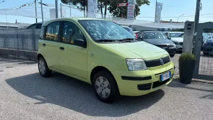 Usata Fiat Panda Active 54 CV (39 kW) 2004 Verde Utilitaria