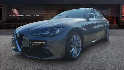 Usata Alfa Romeo Giulia Ti 209 CV (153 kW) 2024 Grigio Berlina