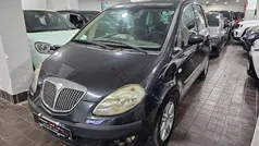Nero cinema metallizzato Usata 2005 Lancia Musa Monovolume | 1890 € (Super prezzo)