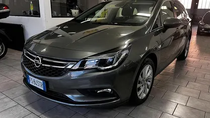 Usata Opel Astra Innovation 110 CV (80 kW) 2018 Grigio Station wagon