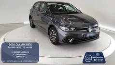Grigio scuro Usata 2024 VW Polo Life Tre volumi | 19.750 € (Buon prezzo)