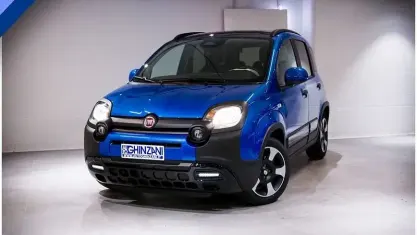 Nouvelle Fiat Panda Cross 65 ch (47 kW) 2026 Bleue Citadine
