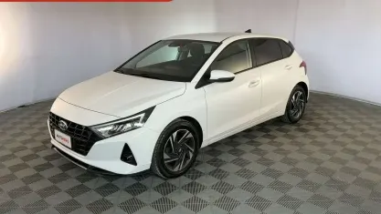 Usata Hyundai i20 84 CV (61 kW) 2023 Bianco Utilitaria