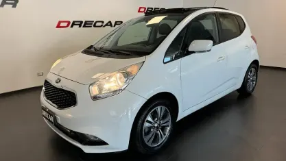 Usata Kia Venga 90 CV (66 kW) 2015 Bianco Utilitaria