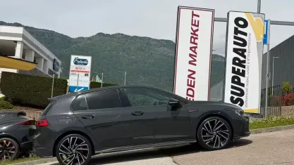 Usata VW Golf VIII GTD 200 CV (147 kW) 2022 Grigio Berlina