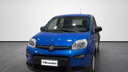 Usata Fiat Panda S 70 CV (51 kW) 2024 Blu venezia met. Utilitaria