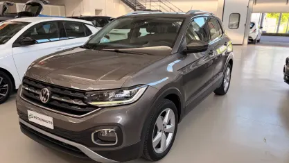 Usata VW T-Cross 95 CV (69 kW) 2020 Grigio SUV
