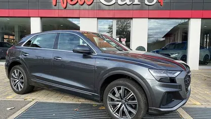 Usata Audi Q8 S-Line 286 CV (210 kW) 2018 Grigio SUV
