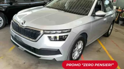 Usata Skoda Kamiq Ambition 110 CV (80 kW) 2022 Argento SUV