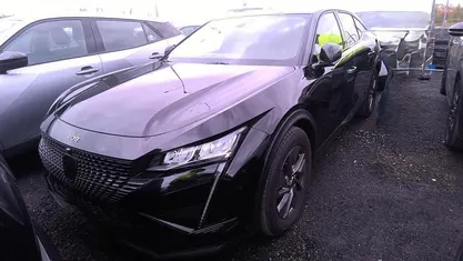 Begagnad Peugeot 408 Allure 145 HK (106 kW) 2024 Grå Sedan