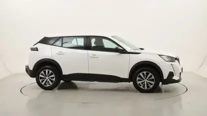 Usata Peugeot 2008 Active 110 CV (80 kW) 2022 SUV